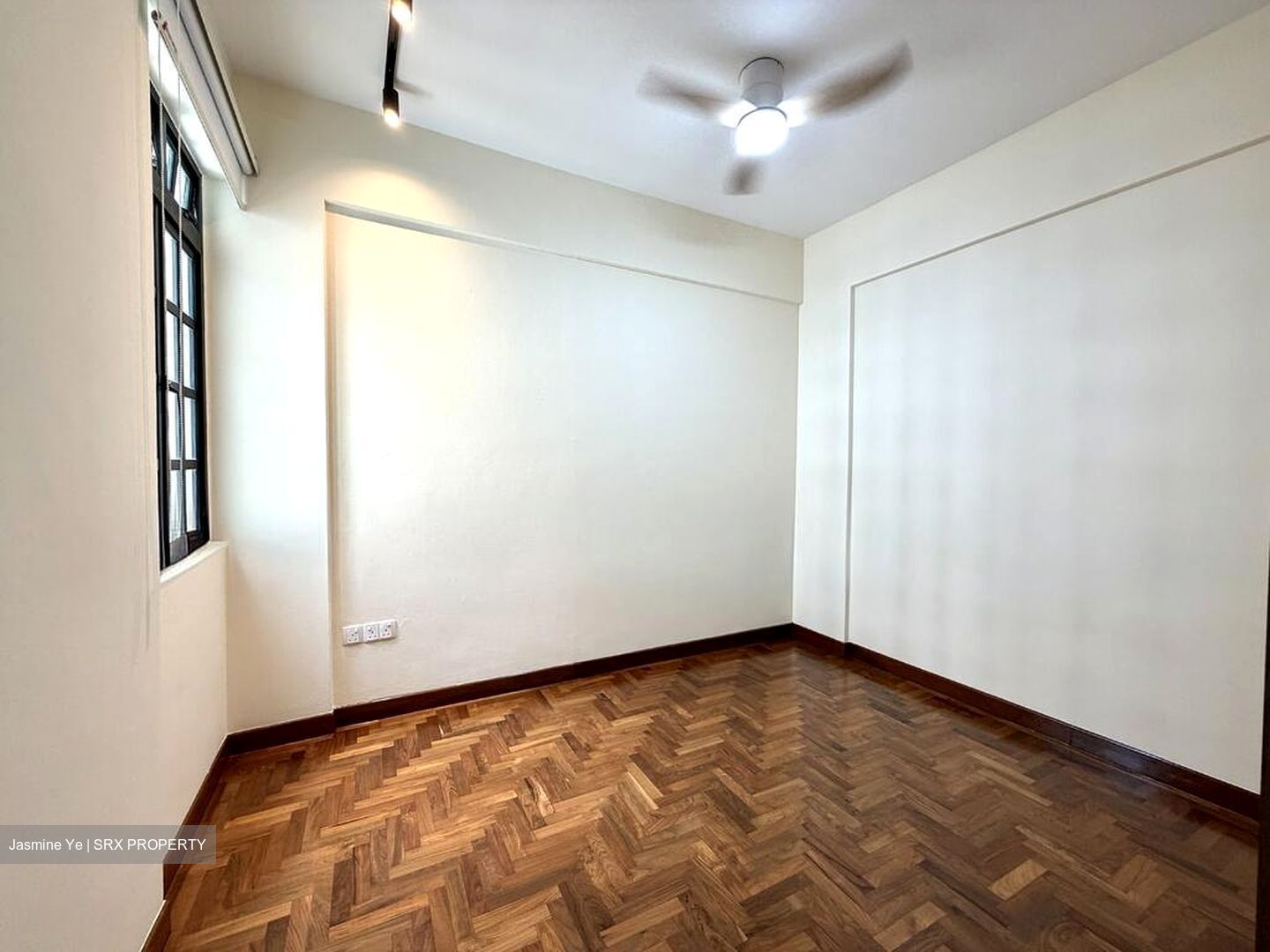 Park East (D15), Condominium #503425231